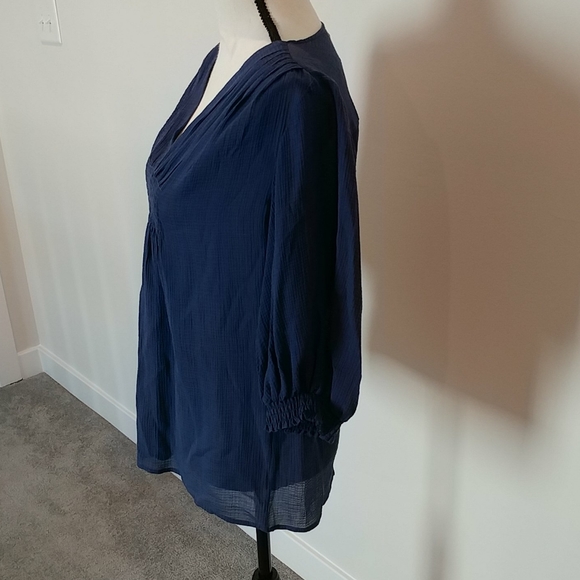 Ann Taylor blouse - Picture 2 of 7